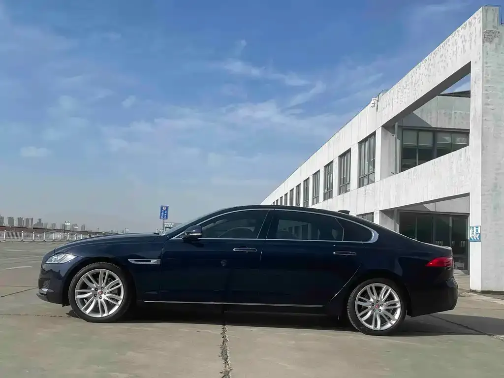 Jaguar XFL 2021 из CN, фото 6