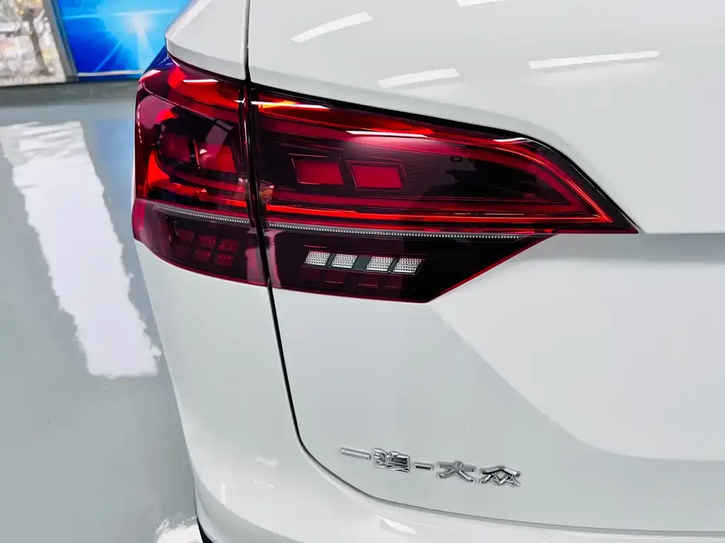 Volkswagen Tayron 2021 из CN, фото 10