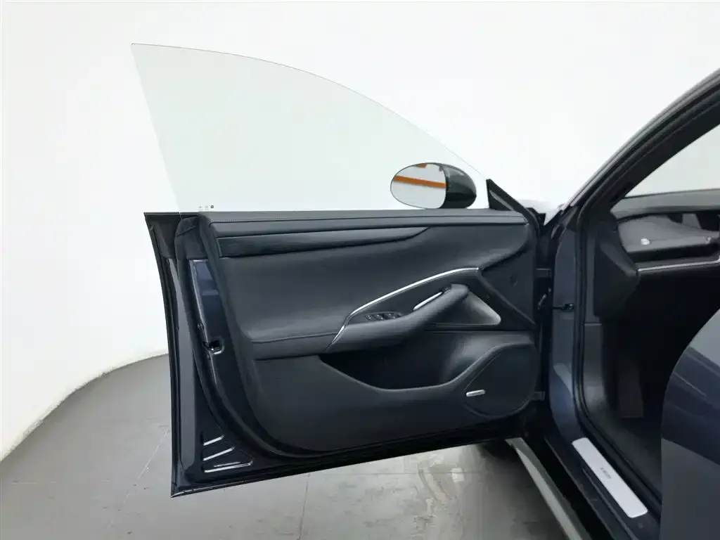 [object Object] SU7 2024 из CN, фото 8