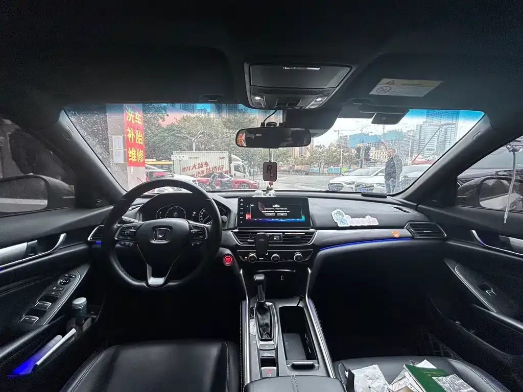 Honda Inspire 2023 из CN, фото 2