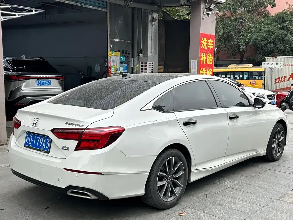 Honda Inspire 2023 из CN, фото 5