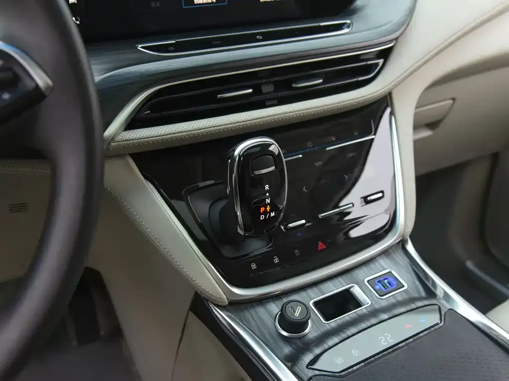 Buick GL8 2022 из CN, фото 5