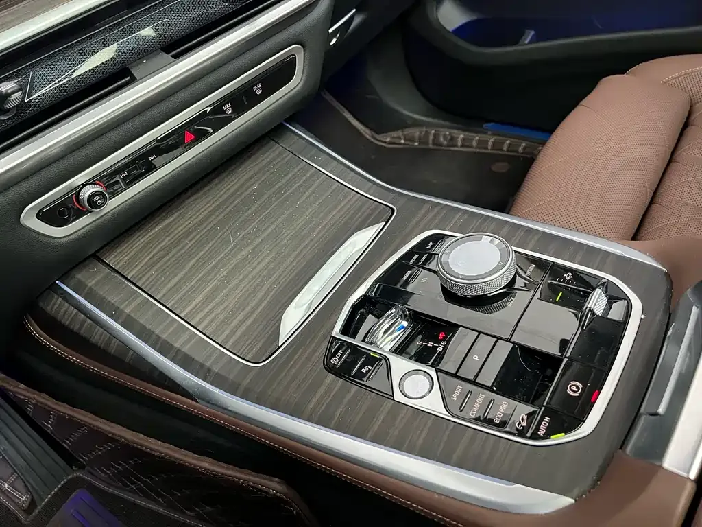 BMW X7 2024 из CN, фото 10