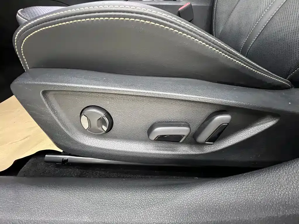 Skoda Octavia 2021 из CN, фото 10
