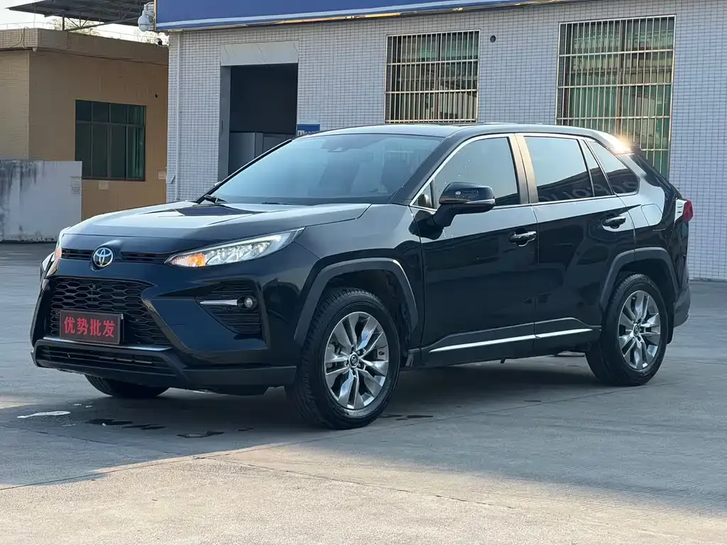 Toyota Wildlander 2023 из CN, фото 3