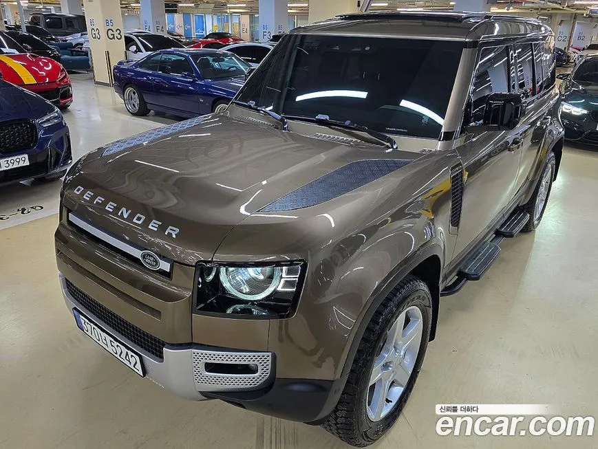 Land Rover Defender — фото 10