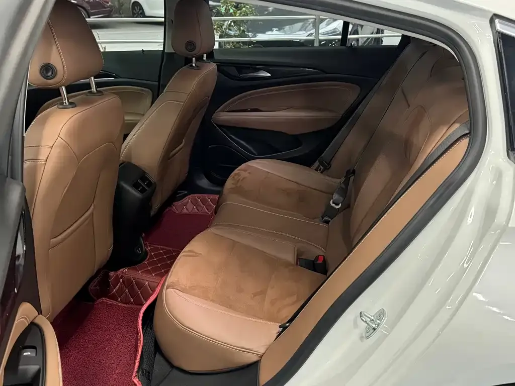Buick Regal — фото 6