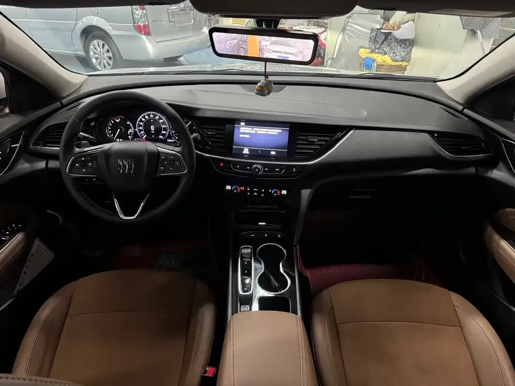 Buick Regal — фото 8
