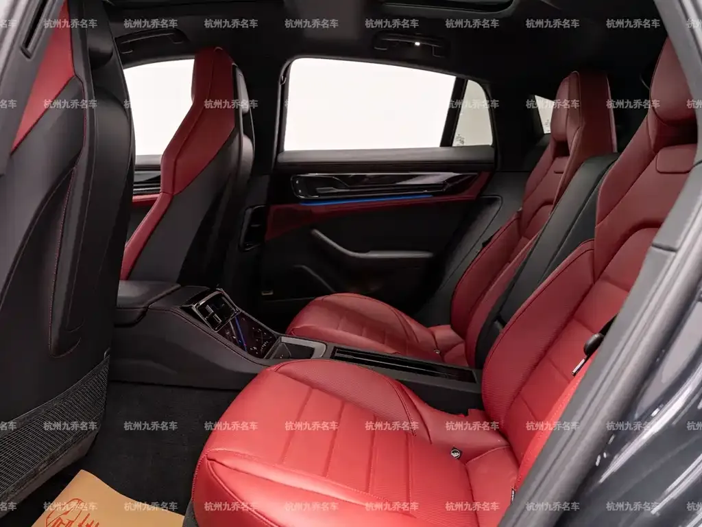 Porsche Panamera 2025 из CN, фото 10