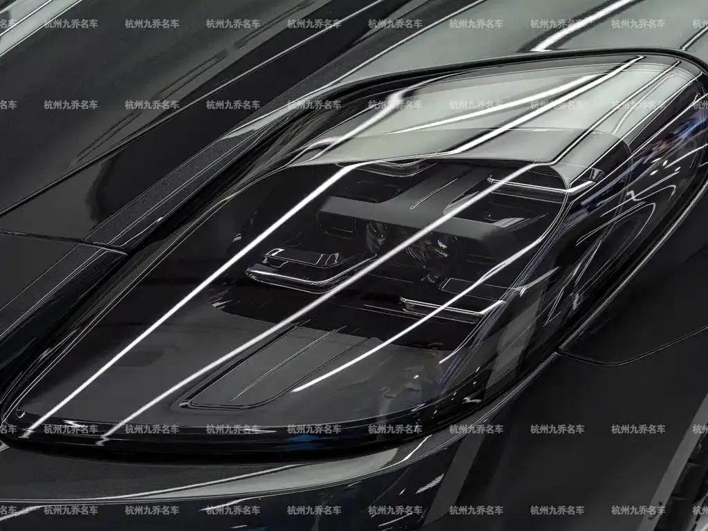 Porsche Panamera 2025 из CN, фото 8