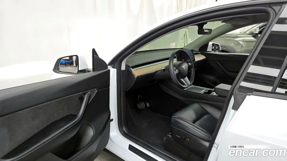 Tesla Model Y 2022 из KR, фото 3