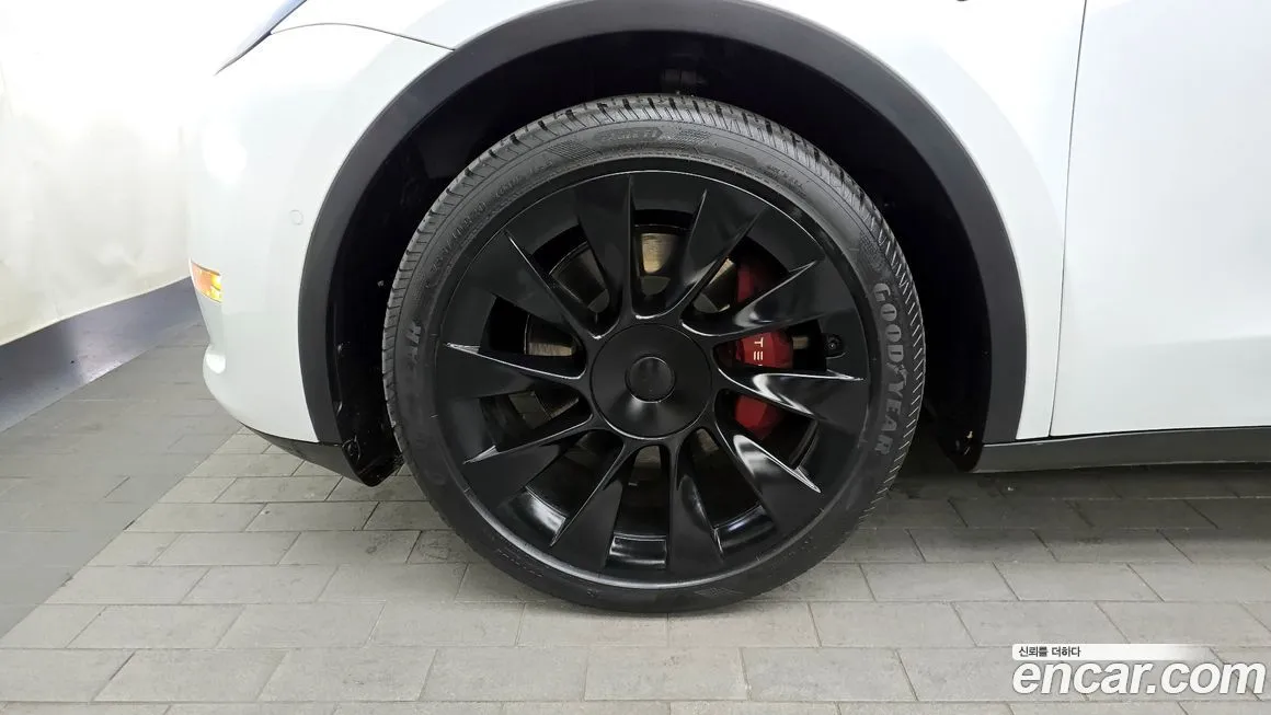 Tesla Model Y 2022 из KR, фото 10