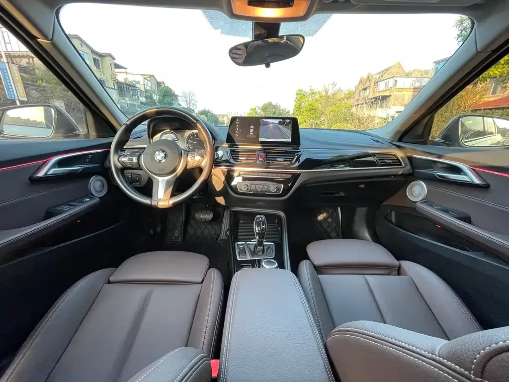 BMW 1 Series 2022 из CN, фото 7