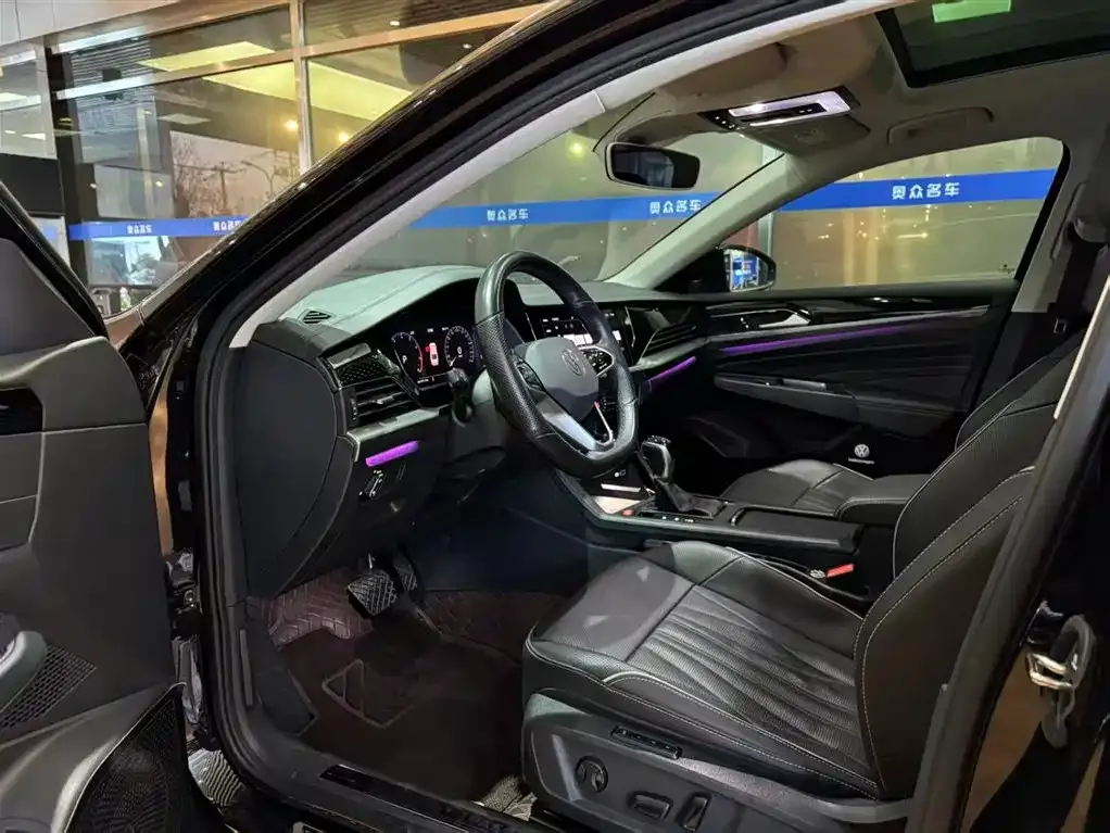 Volkswagen Passat 2022 из CN, фото 7