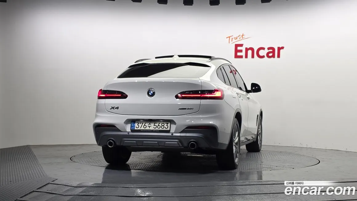 BMW X4 2021 из KR, фото 2