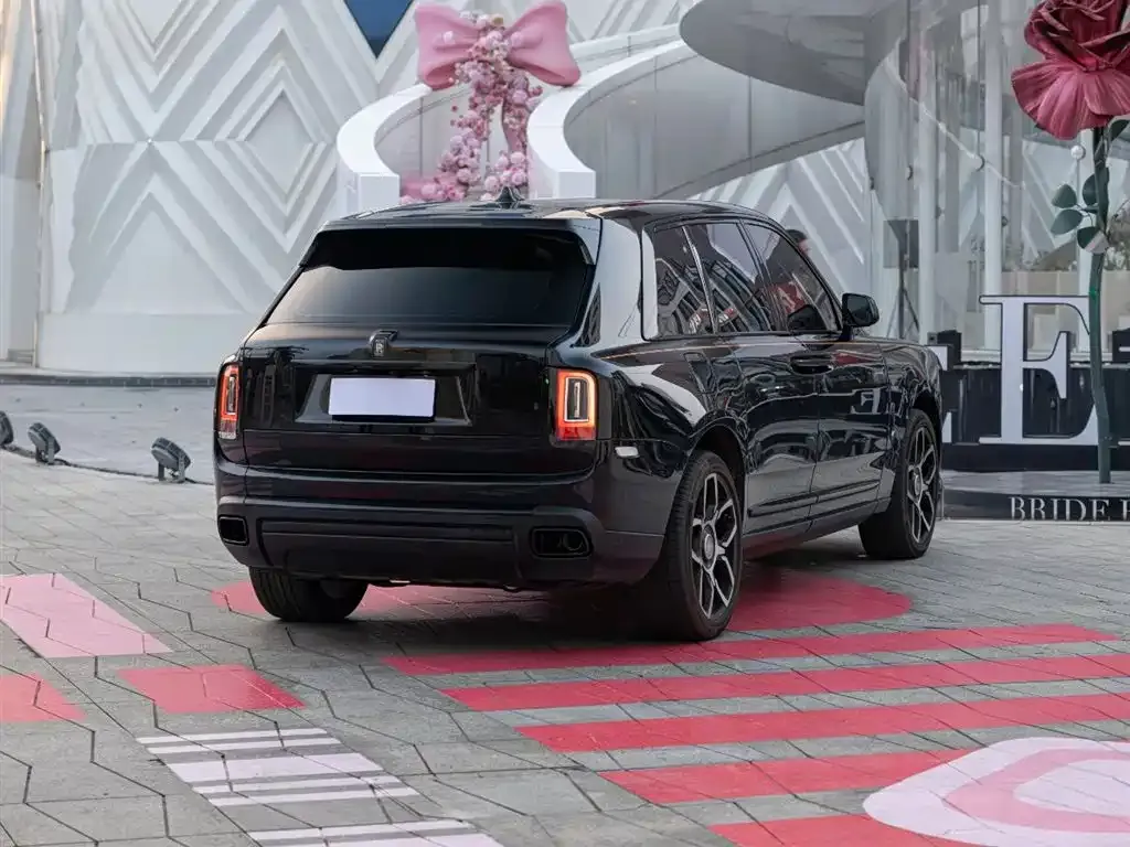 Rolls-Royce Cullinan 2023 из CN, фото 4