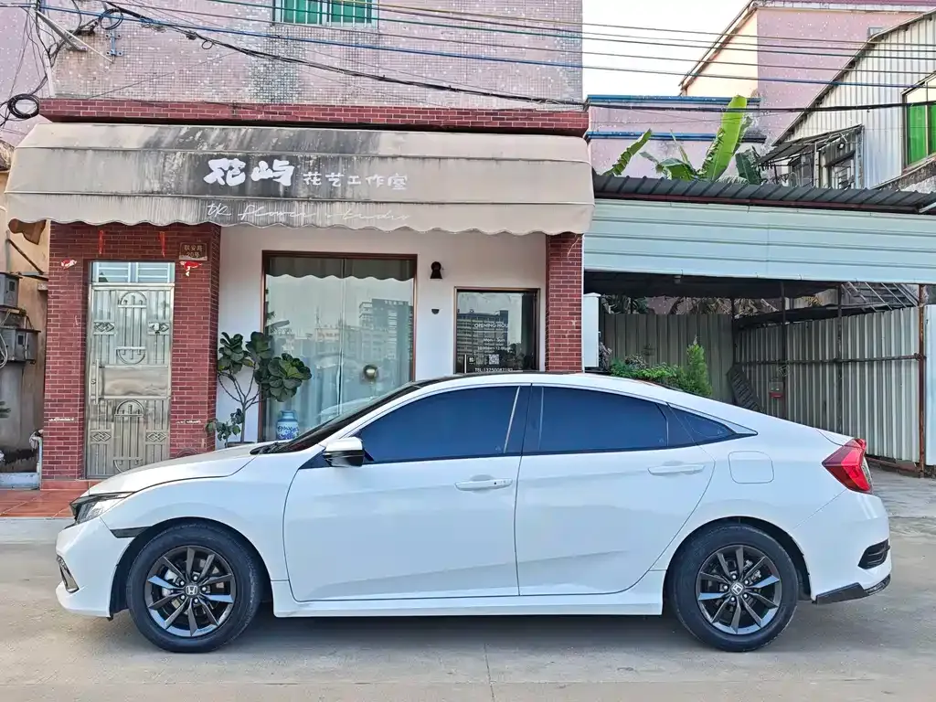 Honda Civic 2021 из CN, фото 8
