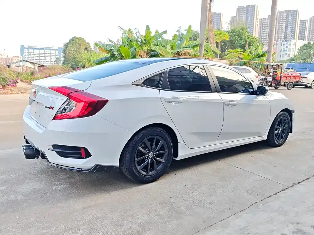 Honda Civic 2021 из CN, фото 6