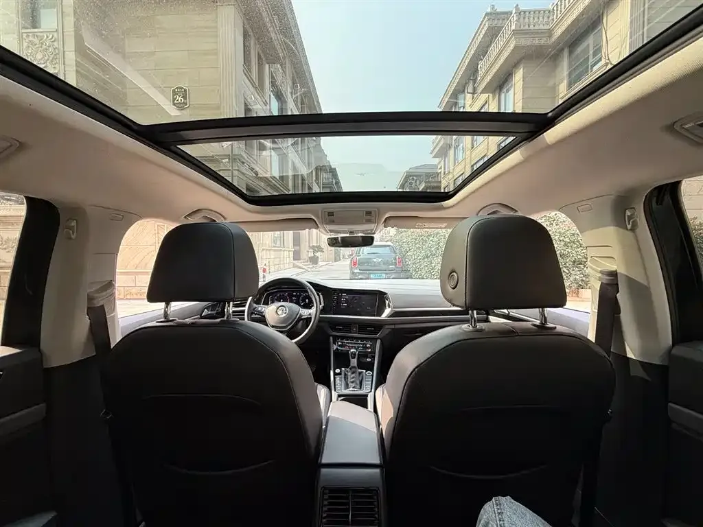 Volkswagen Sagitar 2021 из CN, фото 3