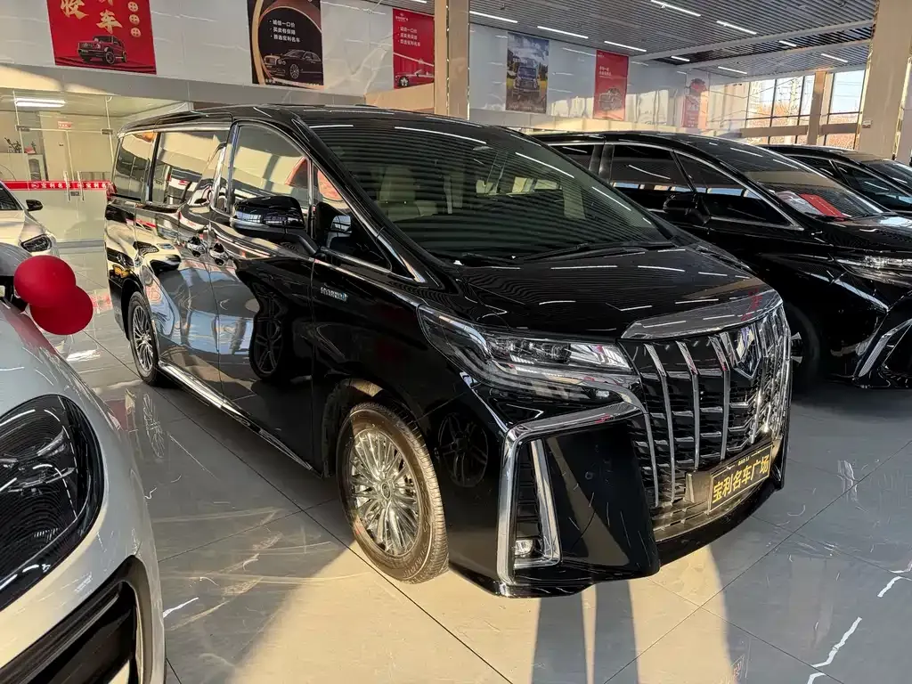 Toyota Alphard 2022 из CN, фото 10