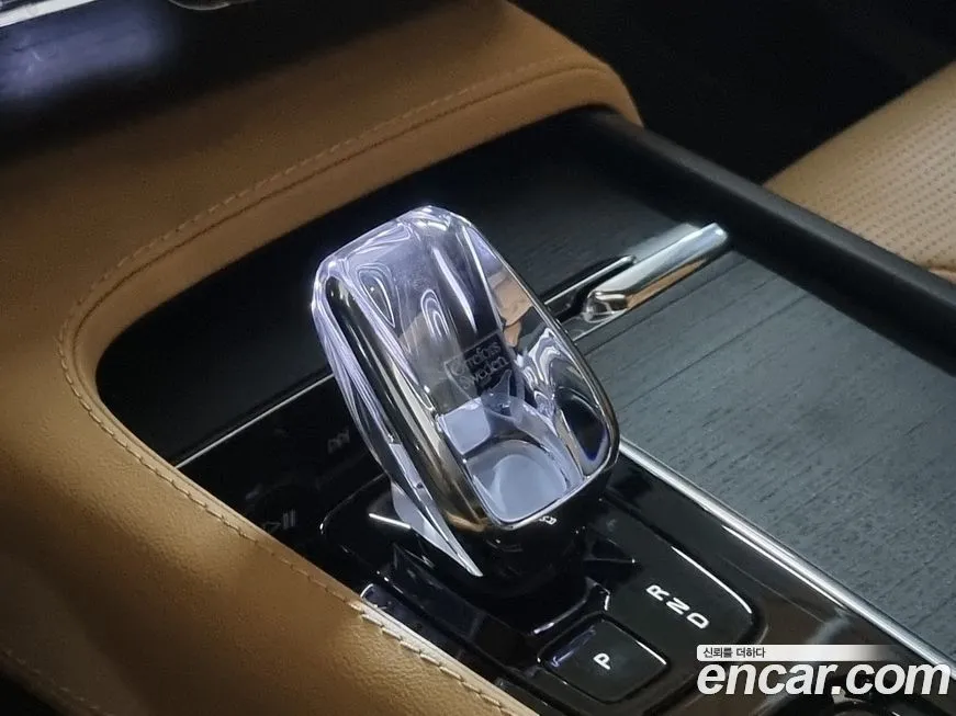 Volvo XC90 2025 из KR, фото 9
