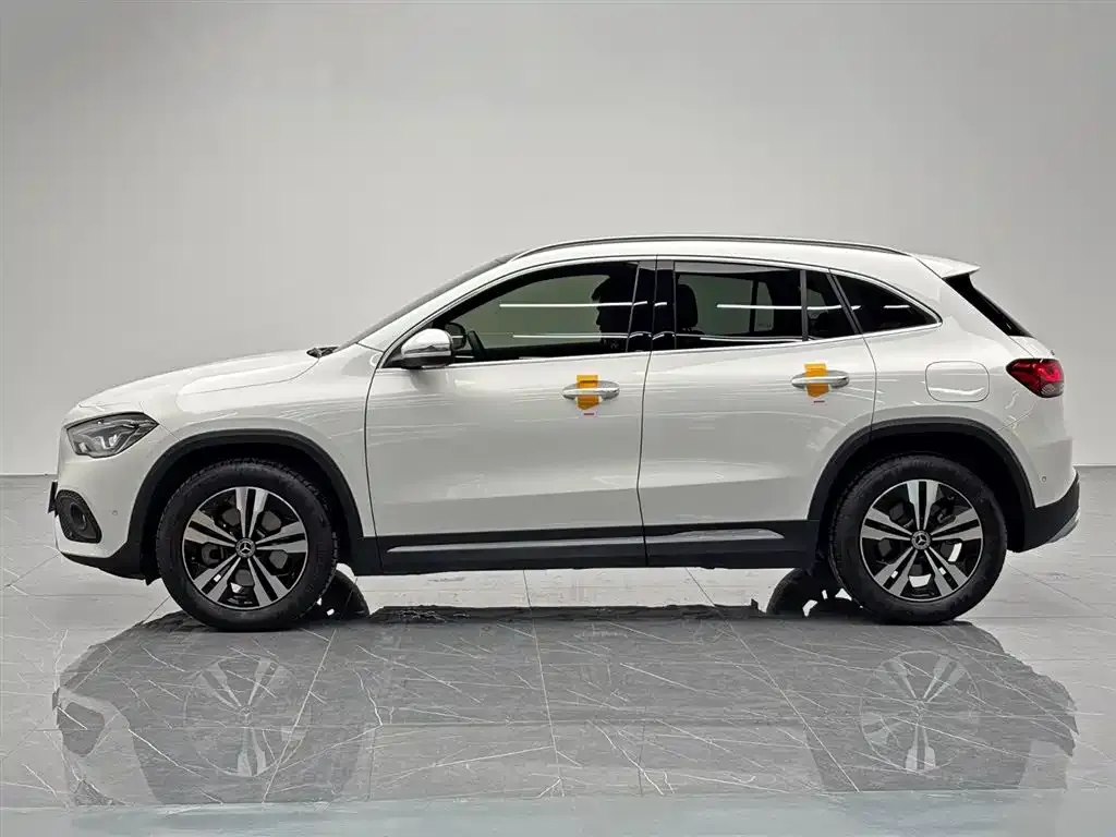 Mercedes-Benz GLA — фото 3