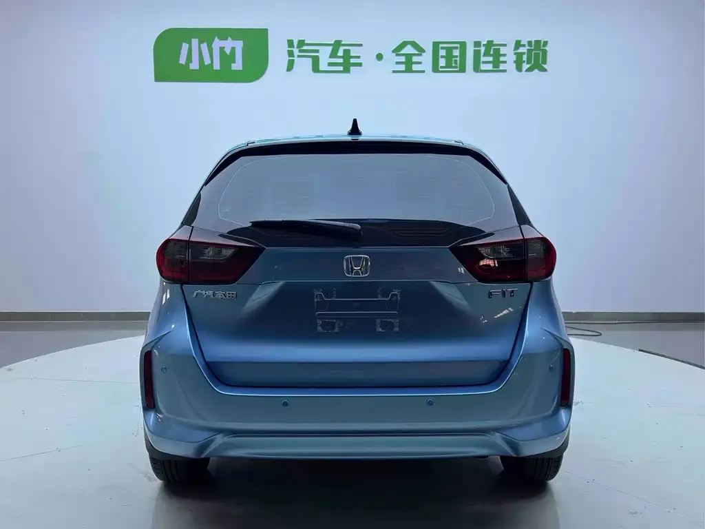 Honda Fit — фото 5