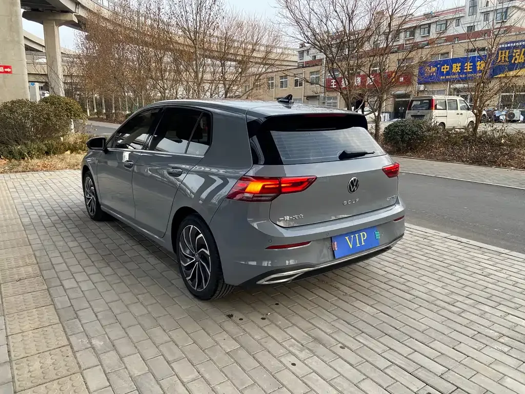Volkswagen Golf 2022 из CN, фото 10