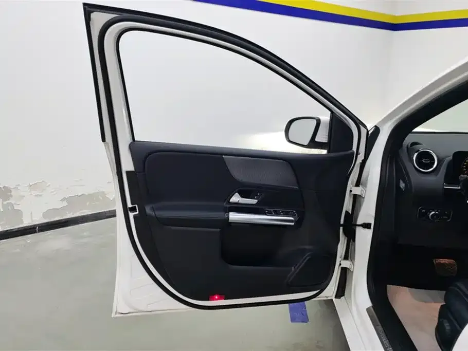 Mercedes-Benz B-Class 2023 из CN, фото 7