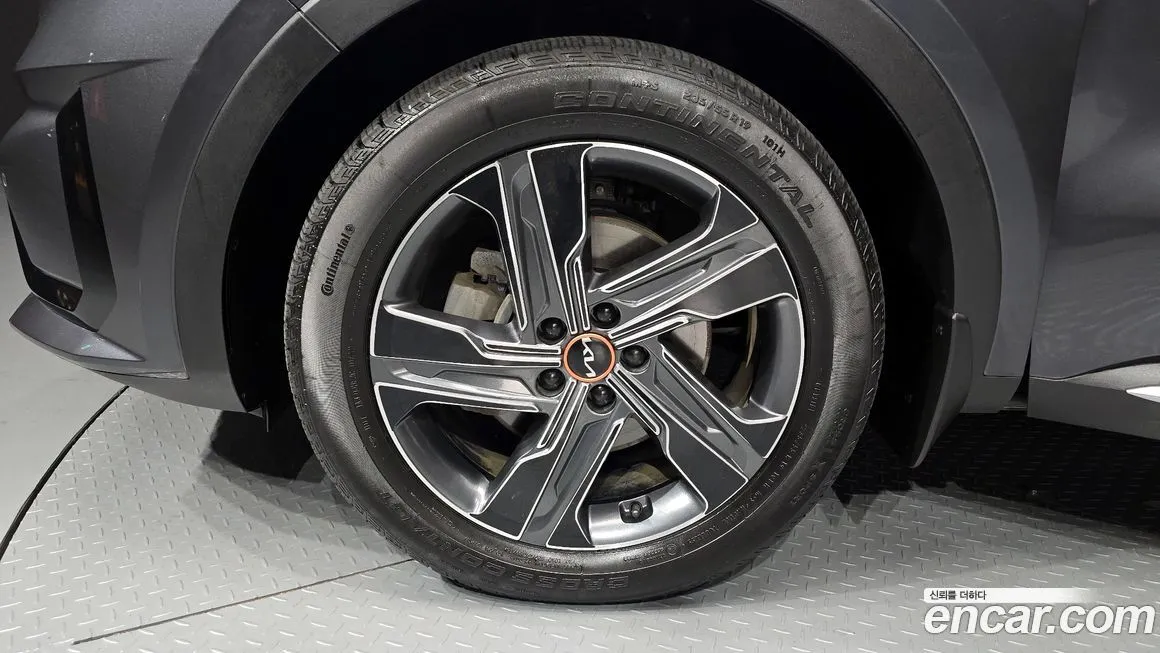 Kia Sorento — фото 9