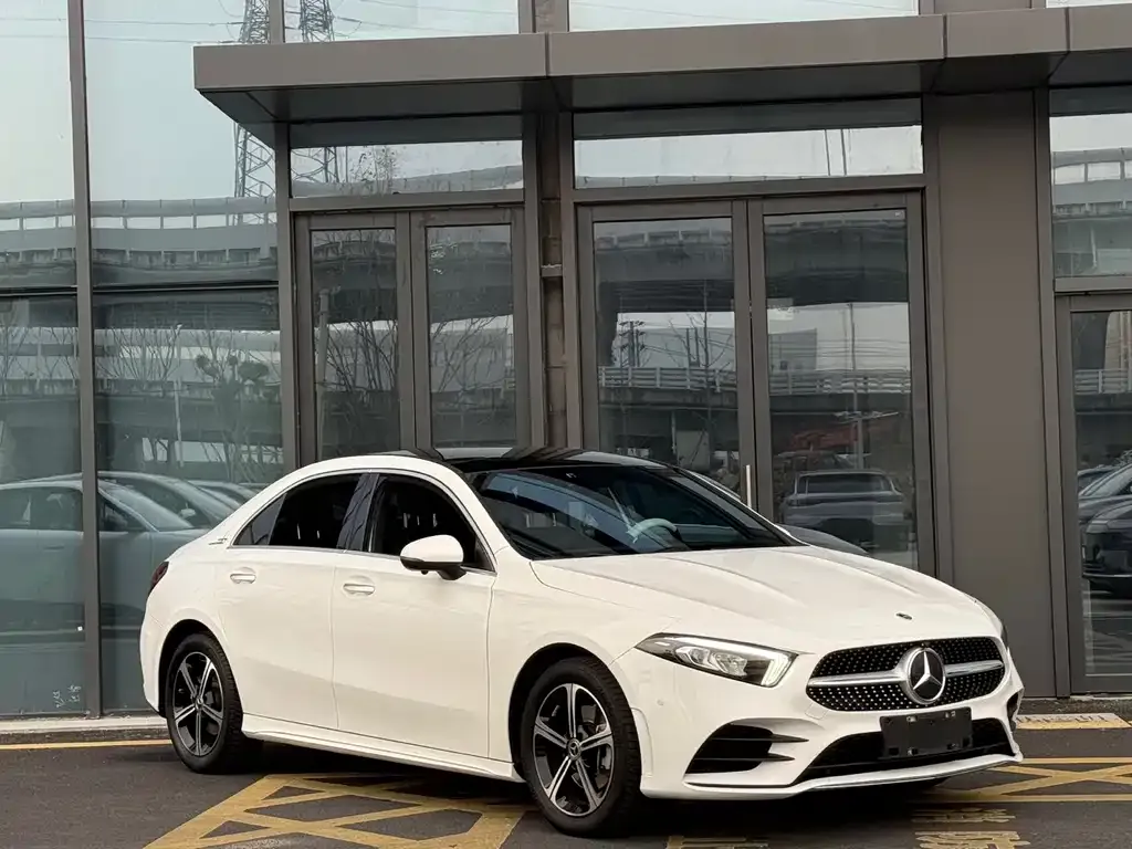Mercedes-Benz A-Class — фото 2