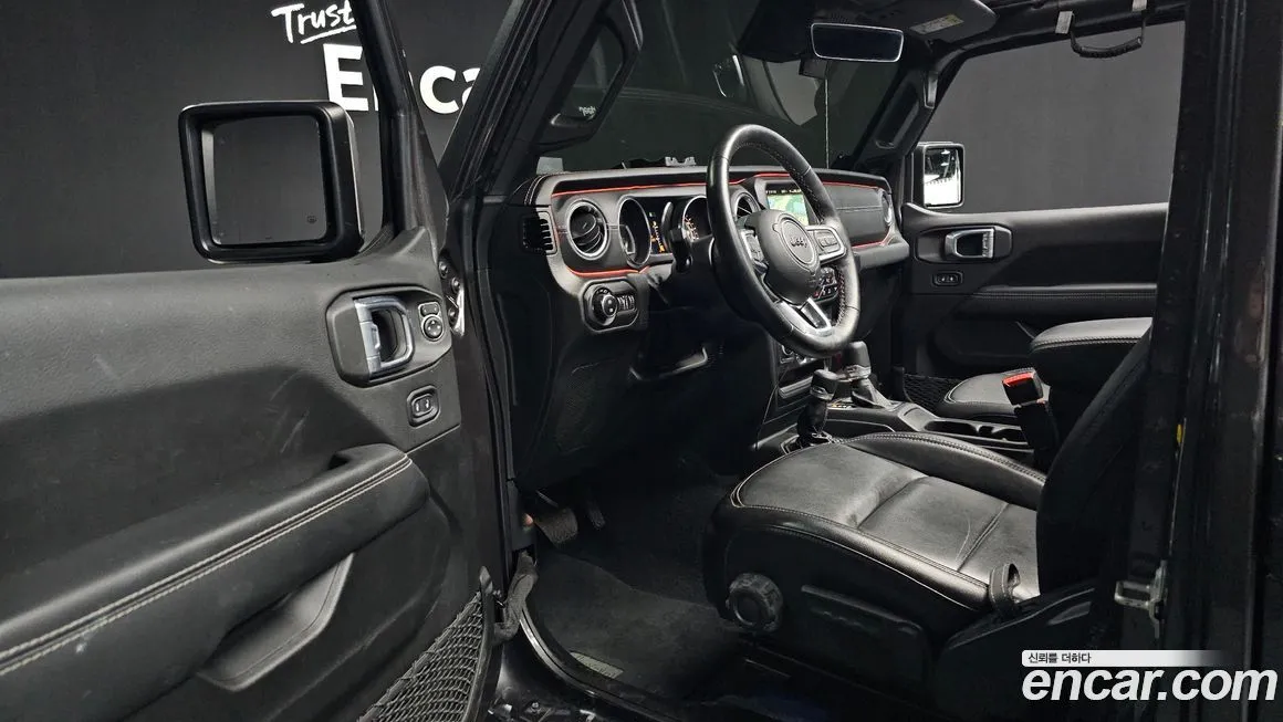 Jeep Wrangler 2022 из KR, фото 9