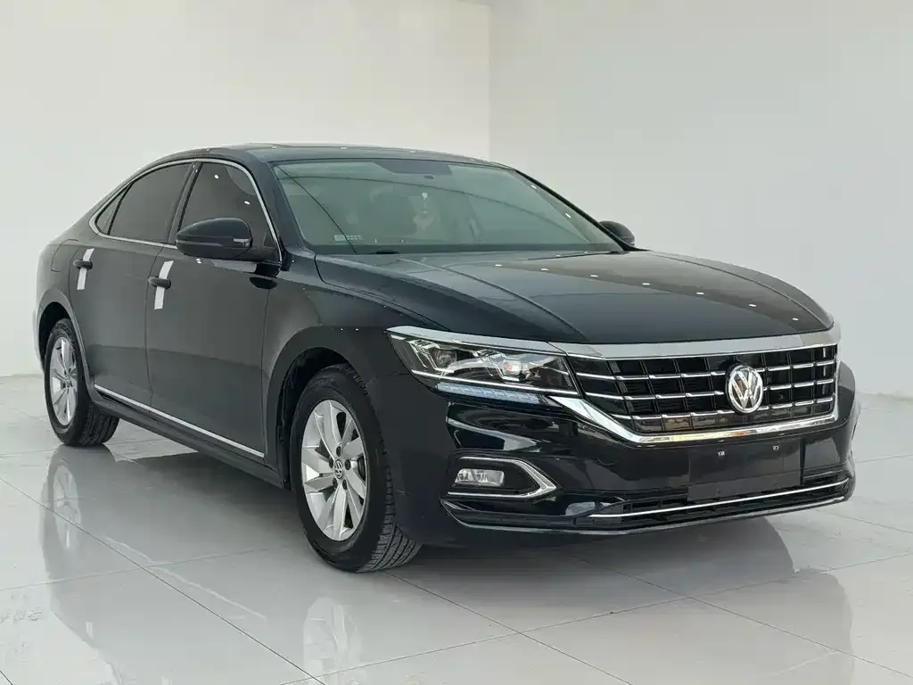 Volkswagen Passat — фото 3