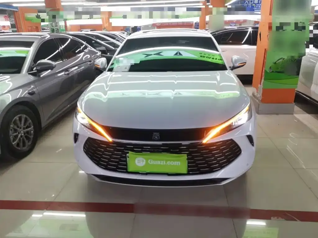BYD Qin L — фото 4