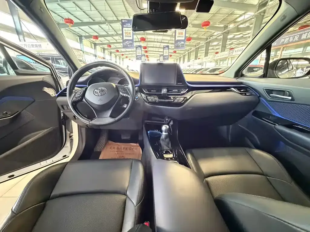 Toyota C-HR 2021 из CN, фото 4