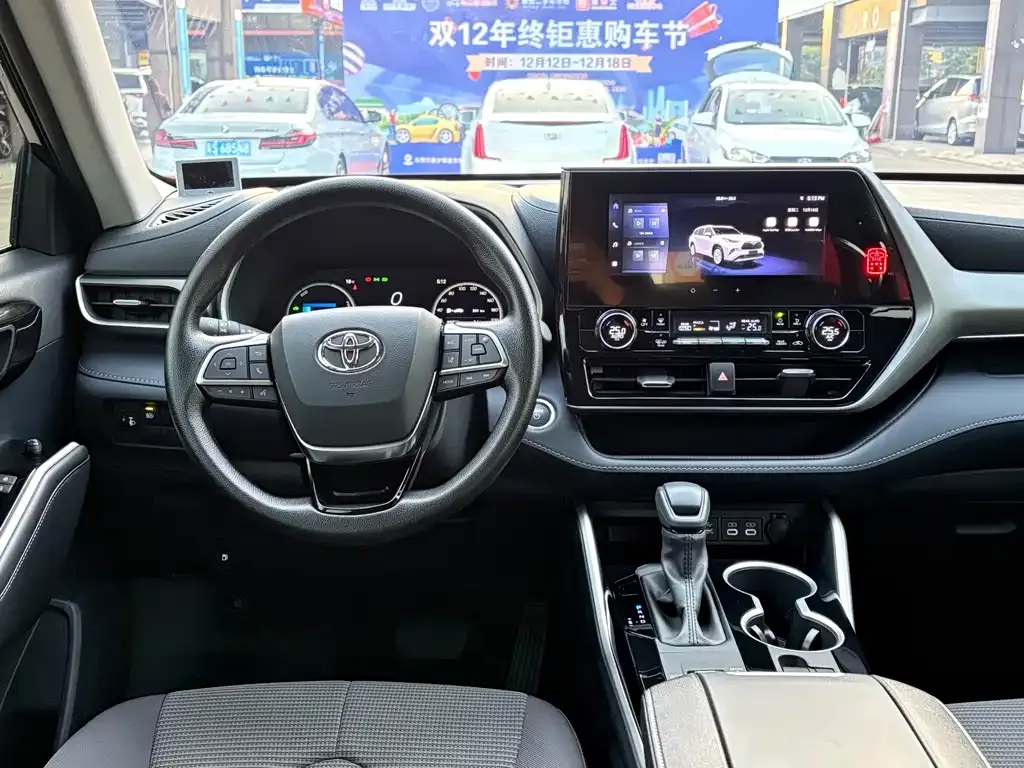 Toyota Highlander 2025 из CN, фото 2