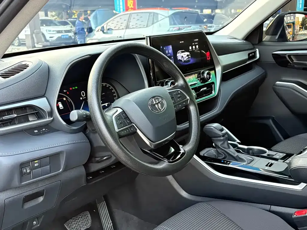 Toyota Highlander 2025 из CN, фото 7