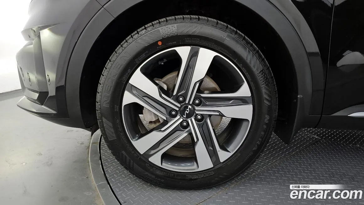 Kia Sorento — фото 8