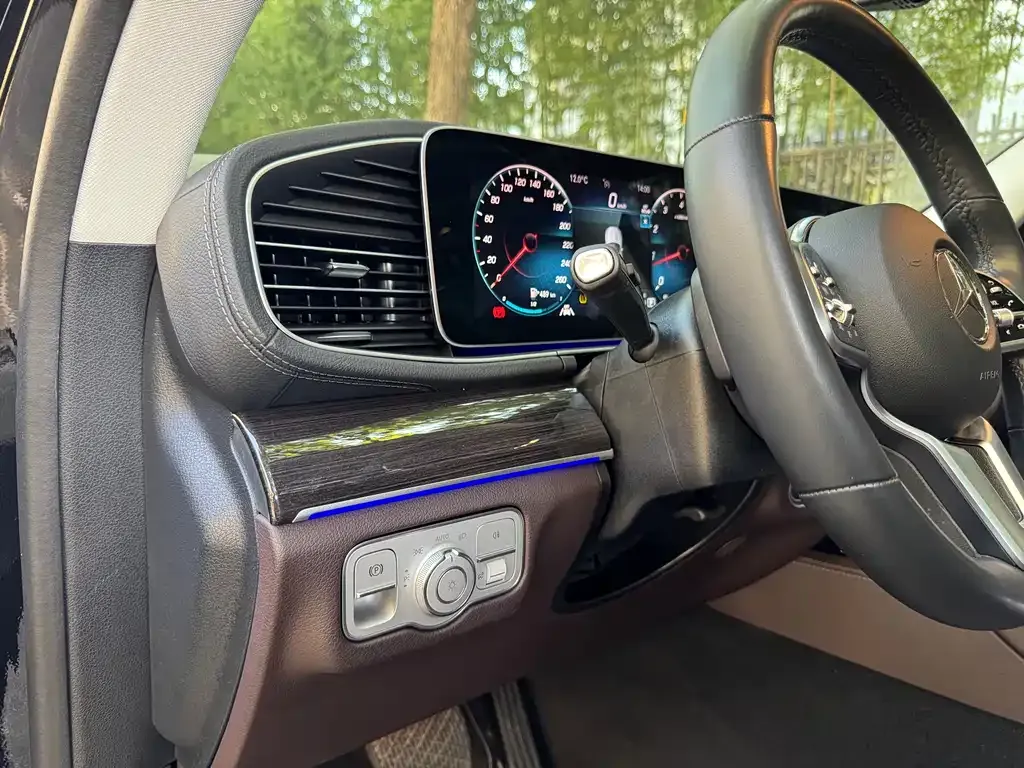 Mercedes-Benz GLE — фото 5