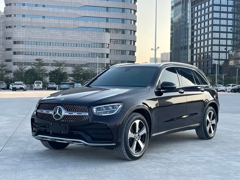 Mercedes-Benz GLC — фото 1