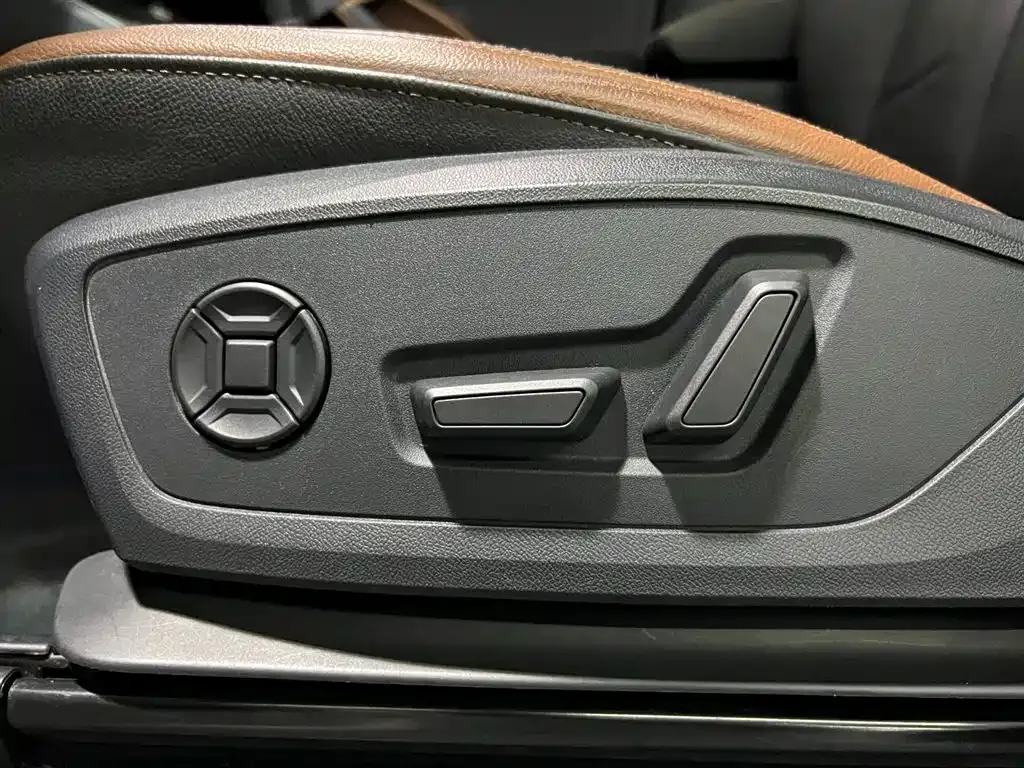 Audi Q3 2022 из CN, фото 10