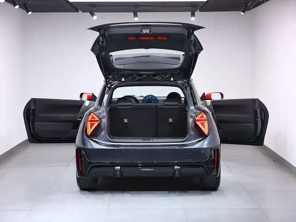 MINI Cooper EV 2024 из CN, фото 2