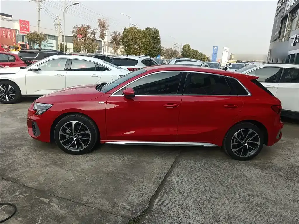 Audi A3 2022 из CN, фото 5