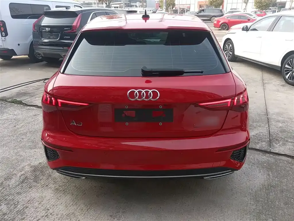 Audi A3 2022 из CN, фото 6