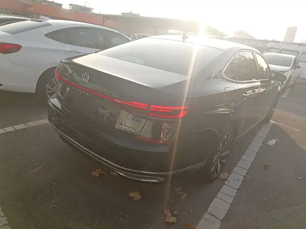 Volkswagen Passat 2022 из CN, фото 7
