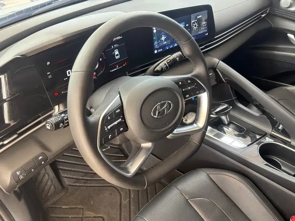Hyundai Elantra 2021 из CN, фото 8