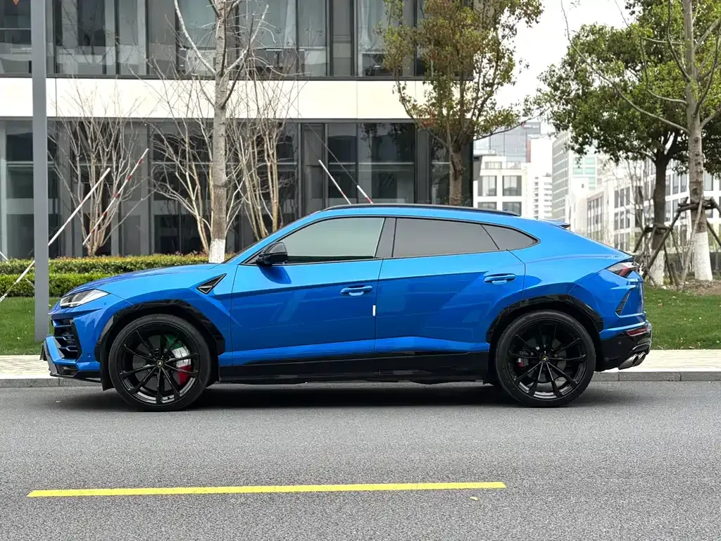 Lamborghini Urus 2021 из CN, фото 8
