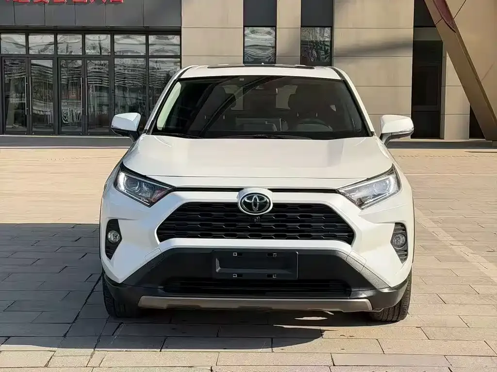 Toyota RAV4 2021 из CN, фото 5