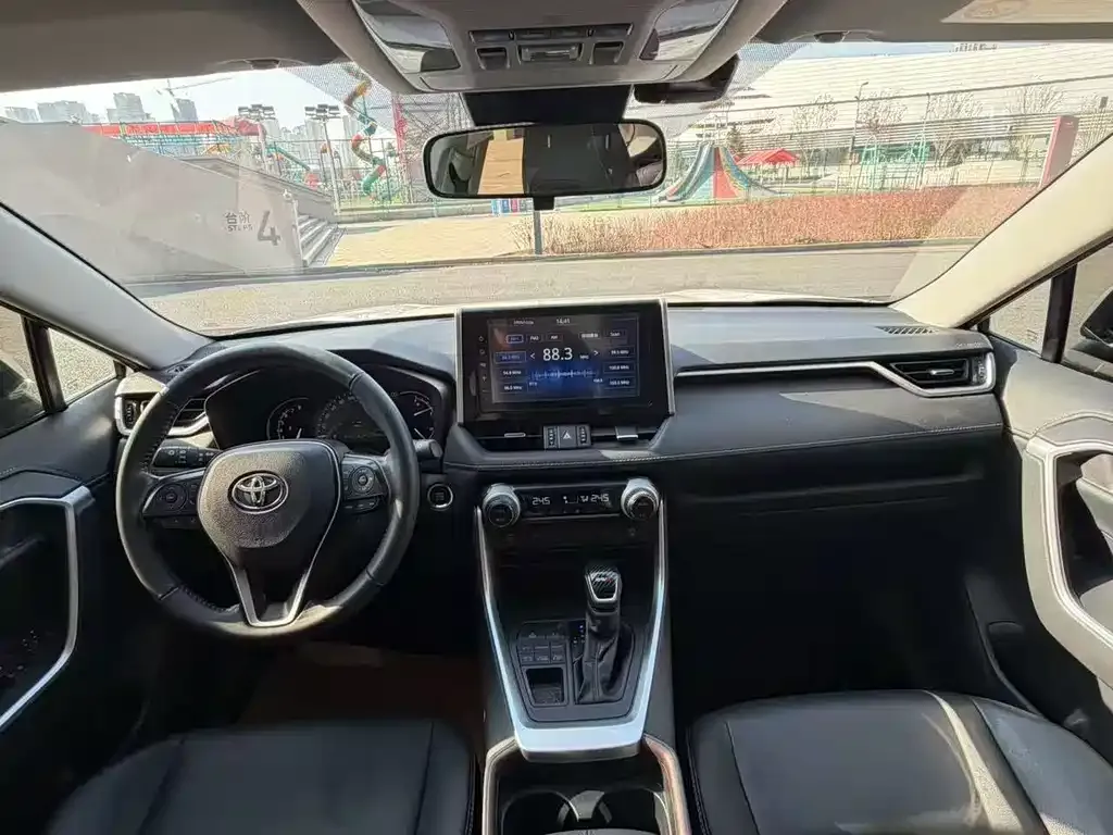 Toyota RAV4 2021 из CN, фото 9