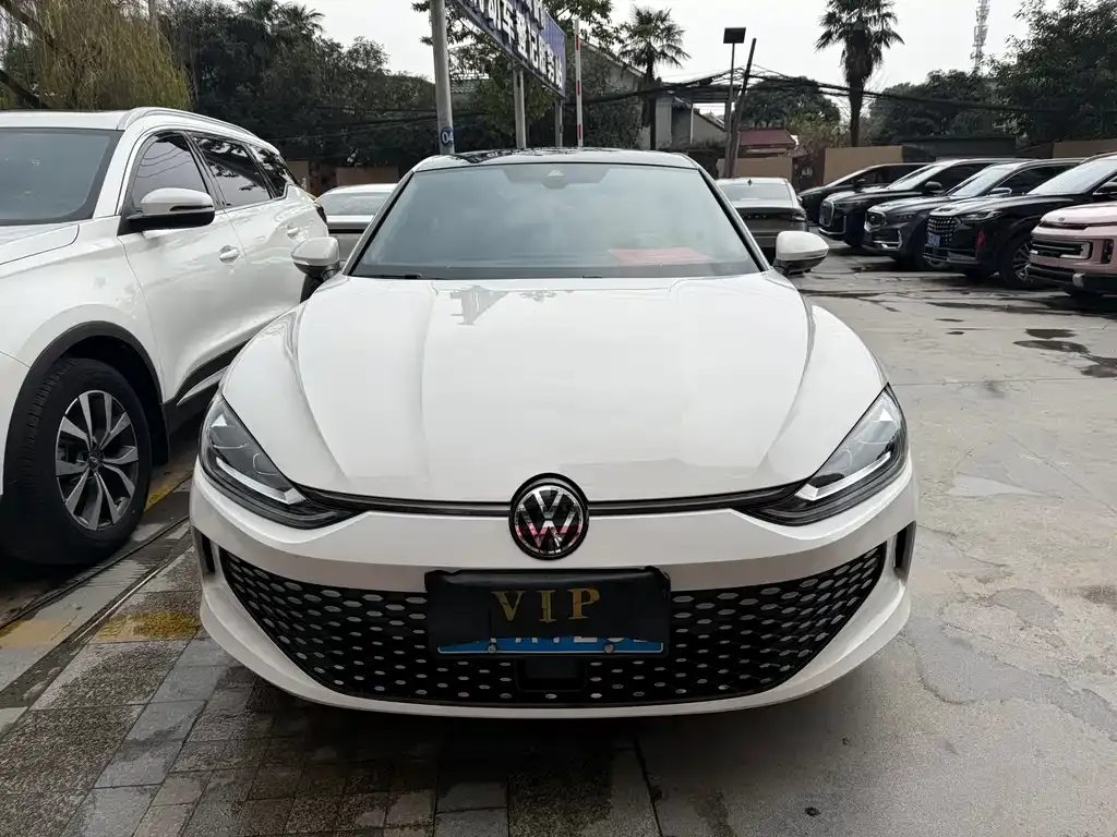 Volkswagen Lamando 2023 из CN, фото 1